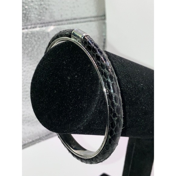 Following Leather Cross-Stich 3 1/8" Wide Bangle Bracelet! - Picture 5 of 9